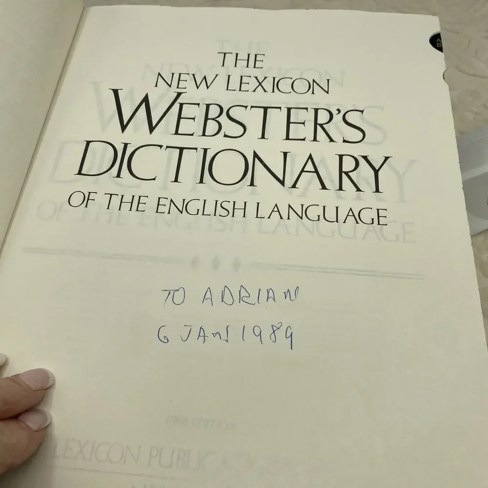 The New Lexicon Webster's Dictionary of the English Language : One Volume...